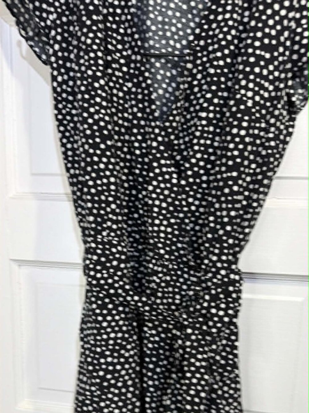 Loft M black polka dot shorts romper v neck